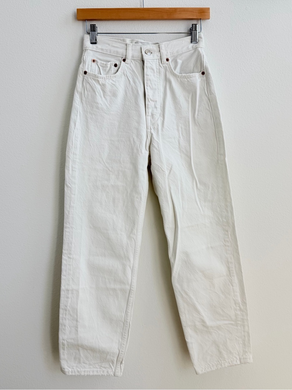 Zara The Bliss Straight Jeans Size 2 Color White Distressed Y2k